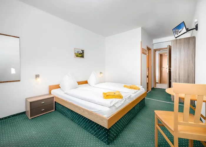 Hotel Tauplitzalm Отель Tauplitzalm